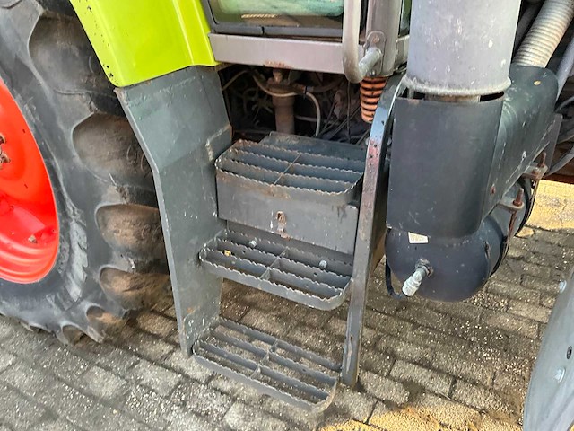 2007 claas ares 567 atz vierwielaangedreven landbouwtractor - afbeelding 17 van  30