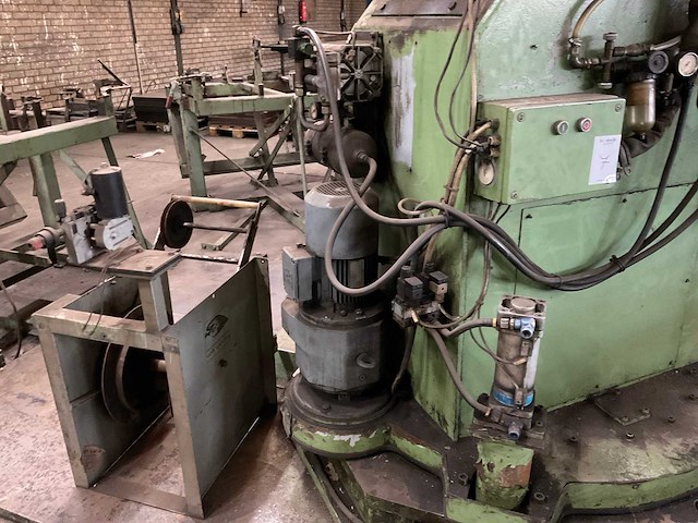 2007 cloos romat 320 lasrobot - afbeelding 20 van  44