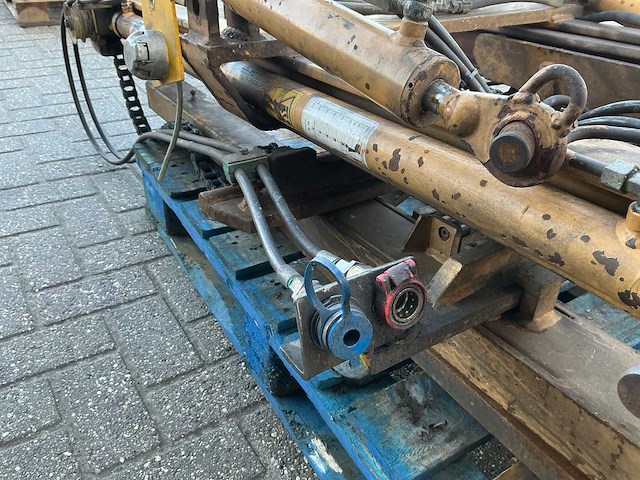 2007 cm 16 dcbh hefmast - afbeelding 6 van  14