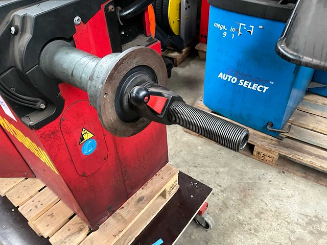 2007 corghi em 7440 banden balanceerapparaat - afbeelding 6 van  7