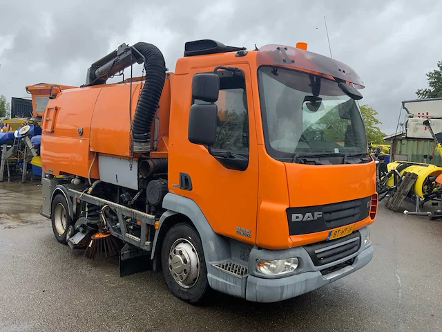 2007 daf lf45.160 veegwagen - afbeelding 12 van  18