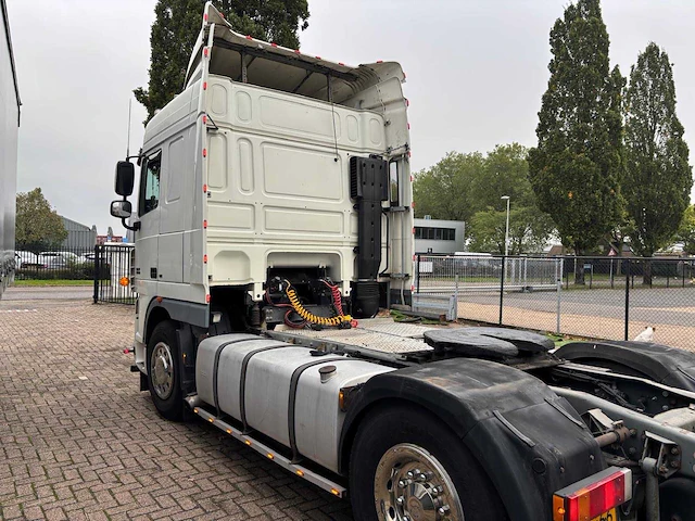 2007 daf xf 105 space cab luxe automaat - afbeelding 31 van  33