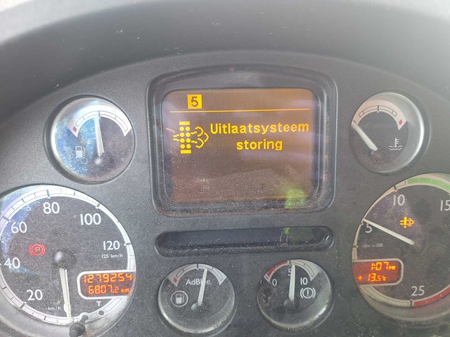 2007 daf xf105 trekker (74113-582) - afbeelding 15 van  15