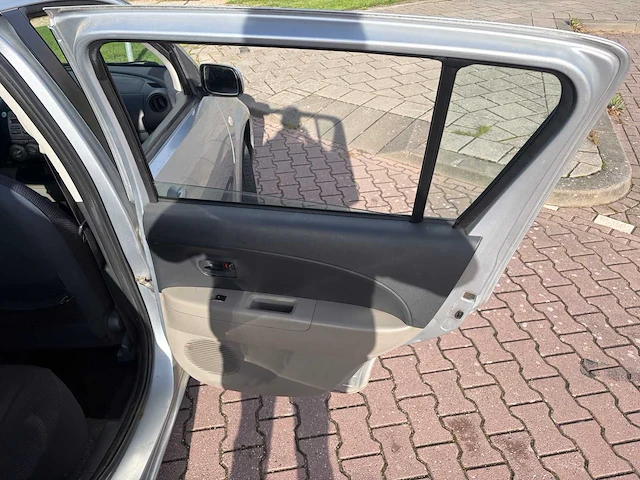 2007 daihatsu sirion 2 1.0-12v trend personenauto - afbeelding 47 van  67