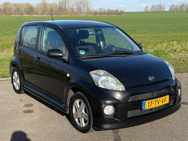 2007 daihatsu sirion 2 1.3-16v comfort personenauto - afbeelding 8 van  12