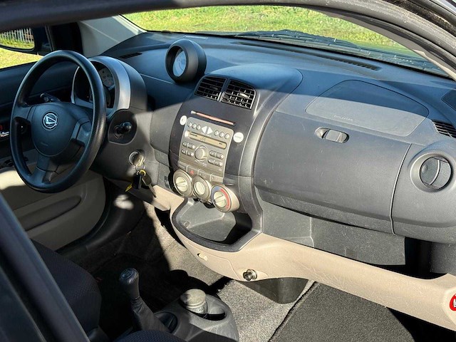 2007 daihatsu sirion 2 1.3-16v comfort personenauto - afbeelding 10 van  12