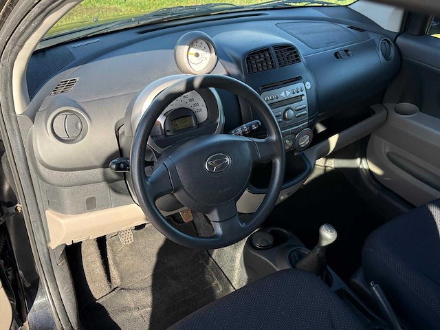 2007 daihatsu sirion 2 1.3-16v comfort personenauto - afbeelding 4 van  5