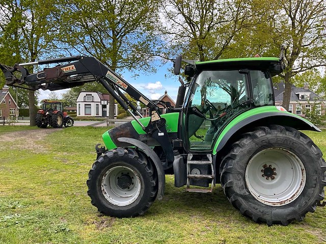 2007 deutz-fahr agrotron k120 vierwielaangedreven landbouwtractor met voorlader - afbeelding 9 van  31