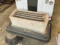 2007 dulevo 1100 zelfrijdende veegmachine - afbeelding 10 van  23