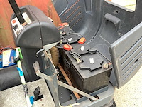 2007 duster dml 1b straatveegmachine - afbeelding 4 van  8