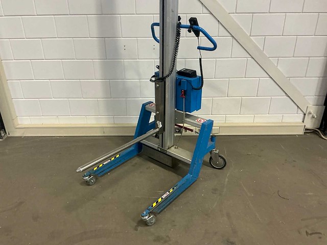 2007 elsto lift&drive 160p elektrische minilft - afbeelding 2 van  8