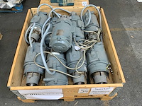 2007 emod wk90/4-100t tandwielkast reductor motor (9x) - afbeelding 1 van  4