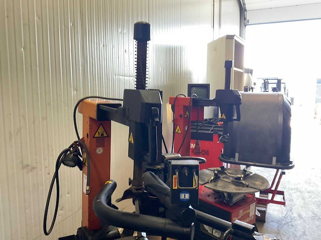 2007 explora boxer a22-20 banden de-en montageapparaat - afbeelding 4 van  7