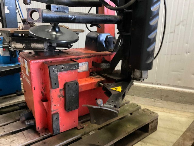 2007 explora boxer a22-20 banden de-en montageapparaat - afbeelding 7 van  7