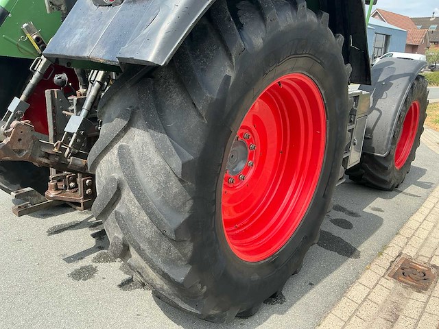 2007 fendt 712 vario vierwielaangedreven landbouwtractor - afbeelding 8 van  40