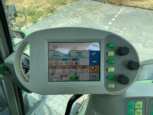 2007 fendt 712 vario vierwielaangedreven landbouwtractor - afbeelding 32 van  40