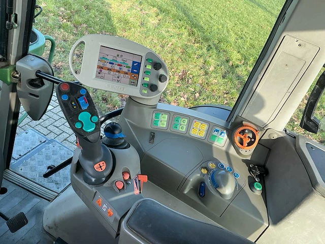 2007 fendt 820 vario tms vierwielaangedreven landbouwtractor - afbeelding 17 van  36