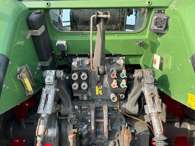 2007 fendt 820 vario tms vierwielaangedreven landbouwtractor - afbeelding 9 van  36