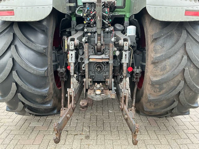 2007 fendt 933 vierwielaangedreven landbouwtractor - afbeelding 18 van  42