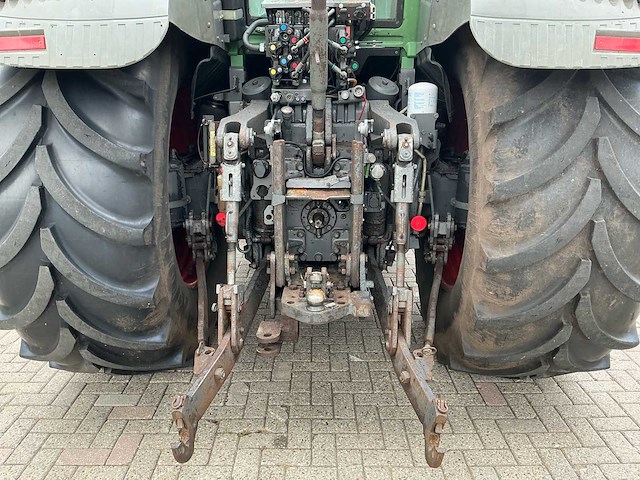 2007 fendt 933 vierwielaangedreven landbouwtractor - afbeelding 24 van  42