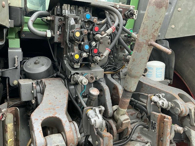 2007 fendt 933 vierwielaangedreven landbouwtractor - afbeelding 26 van  42