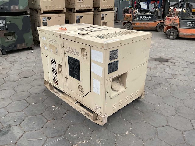 2007 fermont mep-802a stroomgenerator - afbeelding 11 van  15