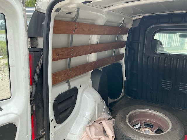 2007 fiat doblò bedrijfswagen - afbeelding 4 van  21