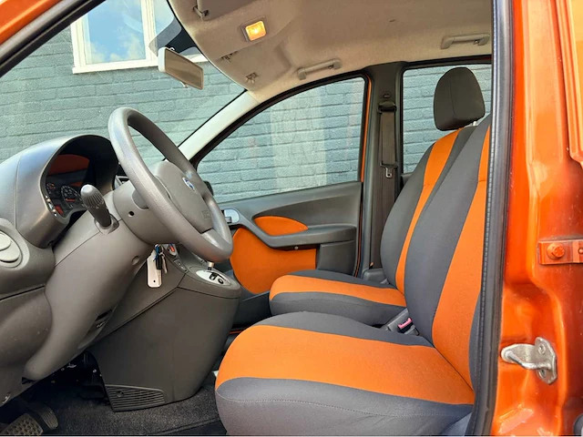 2007 fiat panda 1.2 dynamic automaat personenauto - afbeelding 10 van  12
