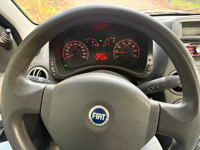 2007 fiat panda 1.2 dynamic personenauto - afbeelding 7 van  9