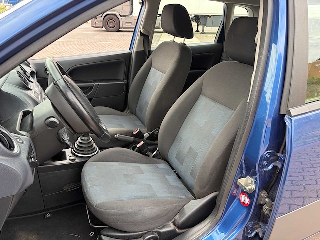 2007 ford fiesta 1.4-16v crossroad personenauto - afbeelding 24 van  97