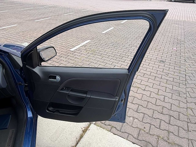 2007 ford fiesta 1.4-16v crossroad personenauto - afbeelding 60 van  97