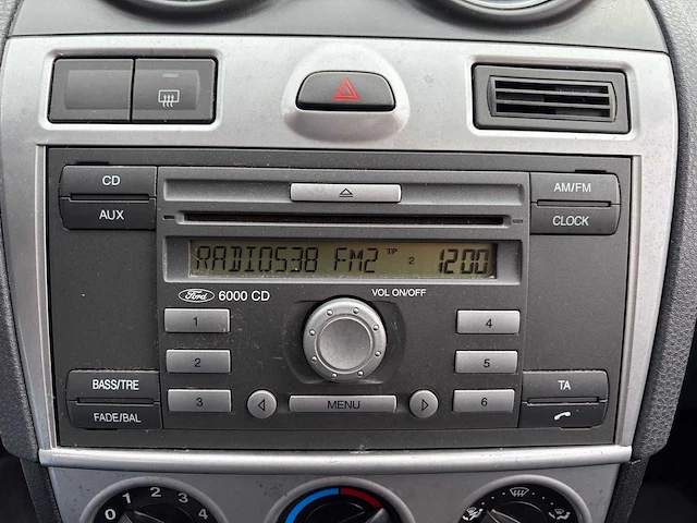 2007 ford fiesta 1.4-16v crossroad personenauto - afbeelding 40 van  97