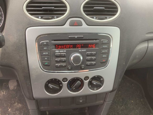 2007 ford focus 1.6-16v trend personenauto - afbeelding 2 van  13