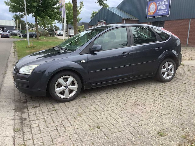 2007 ford focus 1.6-16v trend personenauto - afbeelding 1 van  13