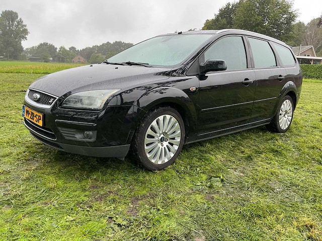 2007 ford focus wagon 1.8-16v amb. flexif. personenauto - afbeelding 1 van  6
