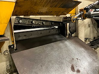 2007 geka hyd110 pons- en knipmachine - afbeelding 11 van  27