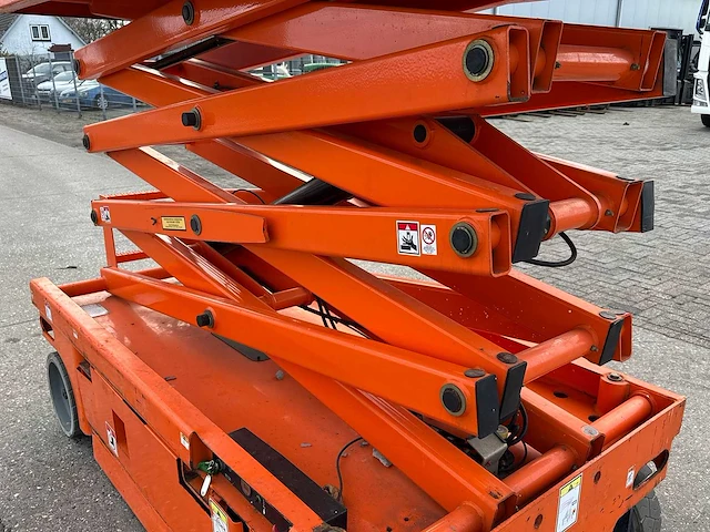 2007 haulotte compact 10 hoogwerker 10 meter - afbeelding 2 van  13