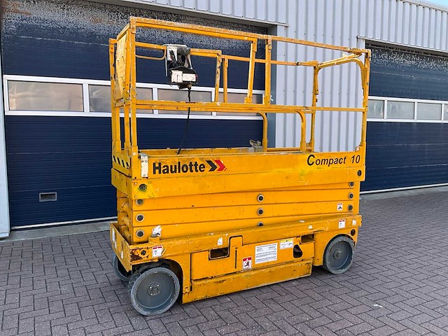 2007 haulotte compact 10n hoogwerker - afbeelding 1 van  11