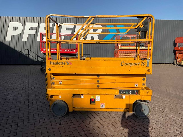 2007 haulotte compact 10n hoogwerker - afbeelding 8 van  12