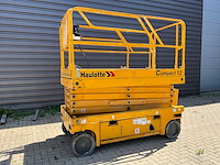 2007 haulotte compact 12 hoogwerker - afbeelding 1 van  11