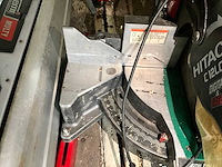 2007 hitachi c 12lch afkortzaag - afbeelding 2 van  9