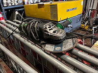 2007 hitachi g234by haakse slijpmachine - afbeelding 3 van  5