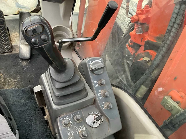 2007 hitachi zx190w-3 banden graafmachine - afbeelding 5 van  25