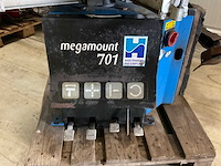 2007 hofmann megamount 701 xl banden de-en montageapparaat - afbeelding 7 van  9