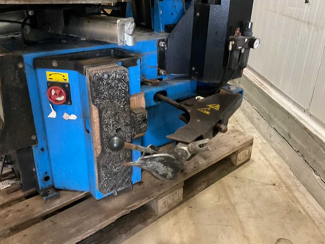 2007 hofmann megamount 701 xl banden de-en montageapparaat - afbeelding 8 van  9