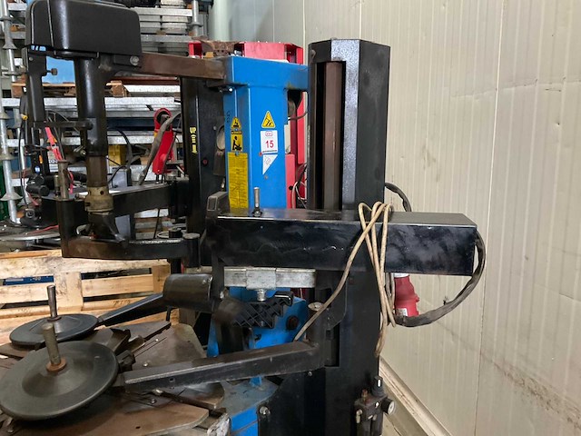 2007 hofmann megamount 701 xl banden de-en montageapparaat - afbeelding 9 van  9