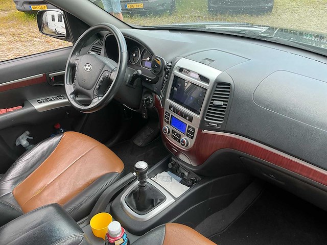 2007 hyundai santa fe 2.7i v6 premium personenauto - afbeelding 14 van  15