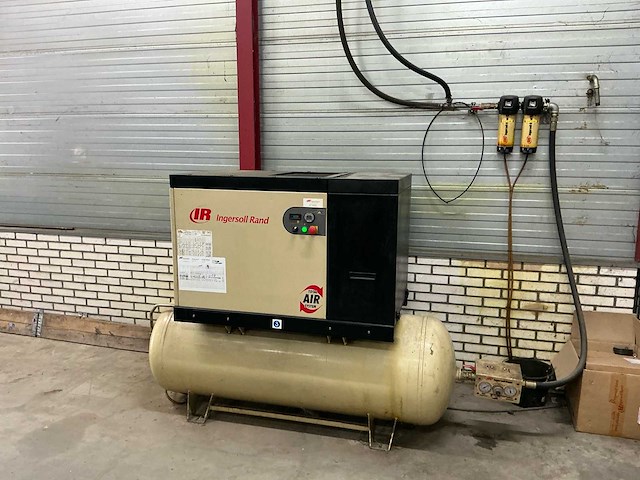 2007 ingersoll rand luchtcompressor - afbeelding 1 van  1