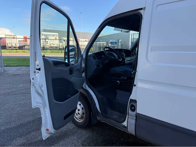 2007 iveco daily 35s12v 330 h2 bedrijfswagen met koeling - afbeelding 13 van  27
