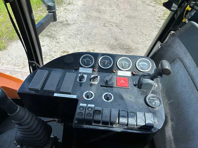 2007 iveco hovertrack luctor 544 vierwielaangedreven landbouwtractor - afbeelding 2 van  11